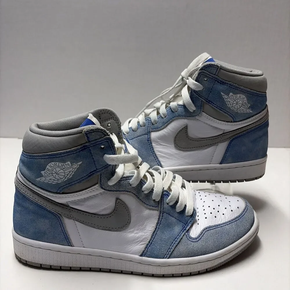 Jordan Air Jordan 1 High Top Leather Lace-Up Colorblock Sneaker 555088-402